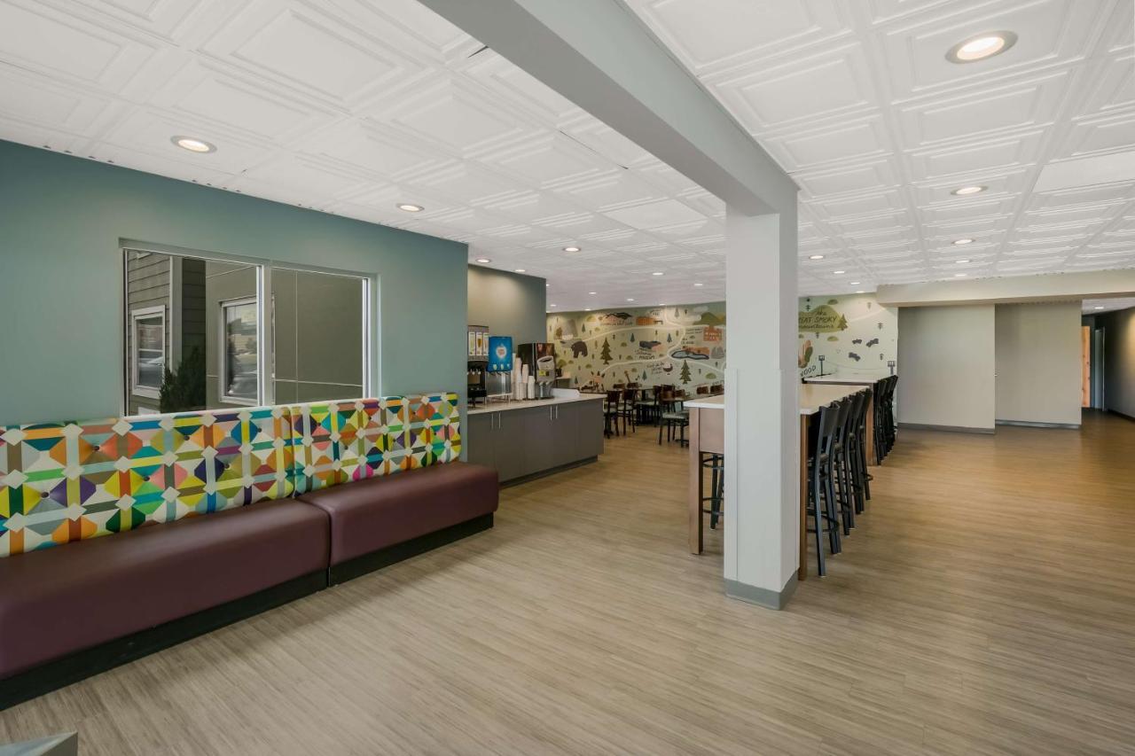 Surestay Plus Hotel By Best Western Sevierville Exterior photo