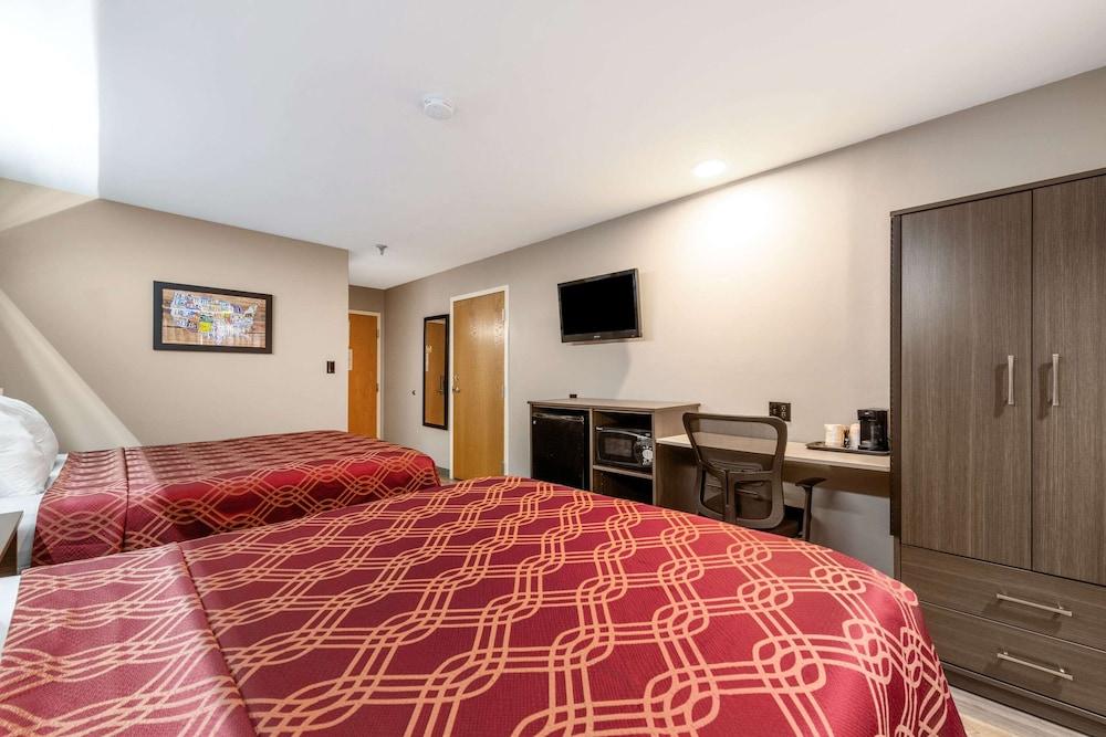 Surestay Plus Hotel By Best Western Sevierville Exterior photo