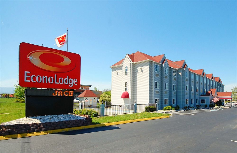 Surestay Plus Hotel By Best Western Sevierville Exterior photo